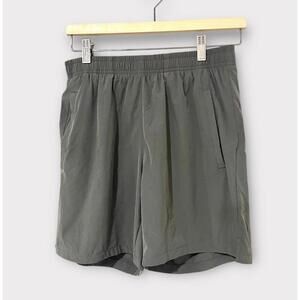 NWT Canghpgin Mens Shorts Gray Pockets Stretch Drawstrings Activewear Size Small